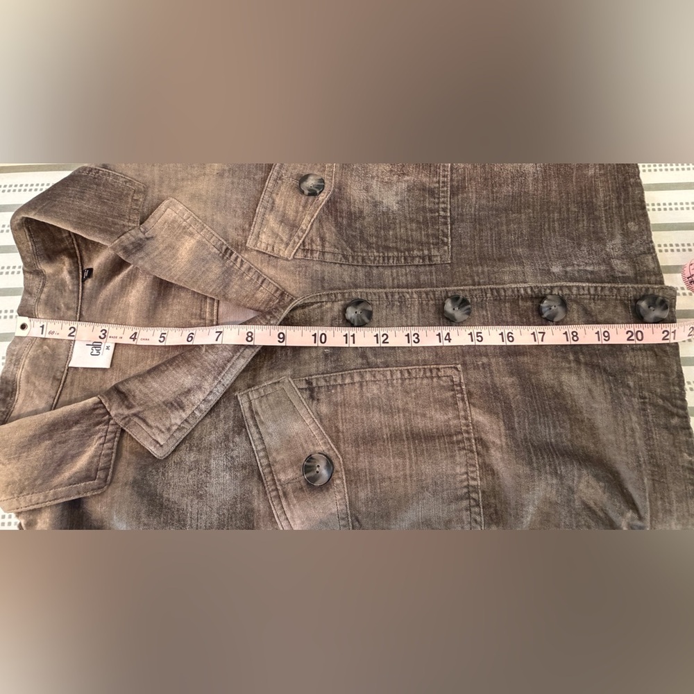 Women's CAbi “Sunday Topper” Velvet Jacket - Picture 10 of 14